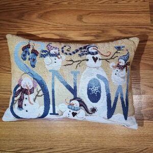 VTG Needlepoint Tapestry Christmas Pillow Snowmen Family Snow  12"x8.5"